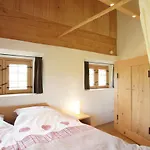 Ansitz Parstorfer Apartman